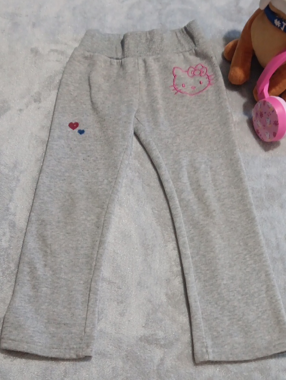 Hello Kitty Light Gray Leggings with Pink Kitty and Red & Blue Hearts